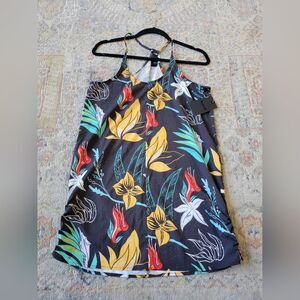 BNWT Hurley Woman's Coastal domino 2 way dress Size small